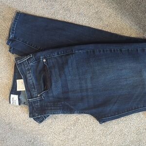 Levi's Denizen skinny jeans, size 10 LONG